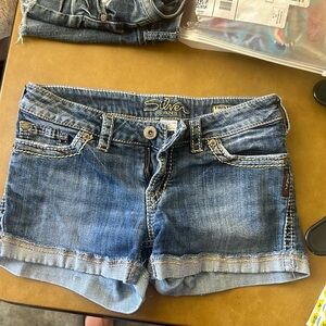W28 silver jeans Twisted shorts